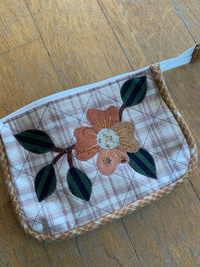La pochette a 3 tasche 2