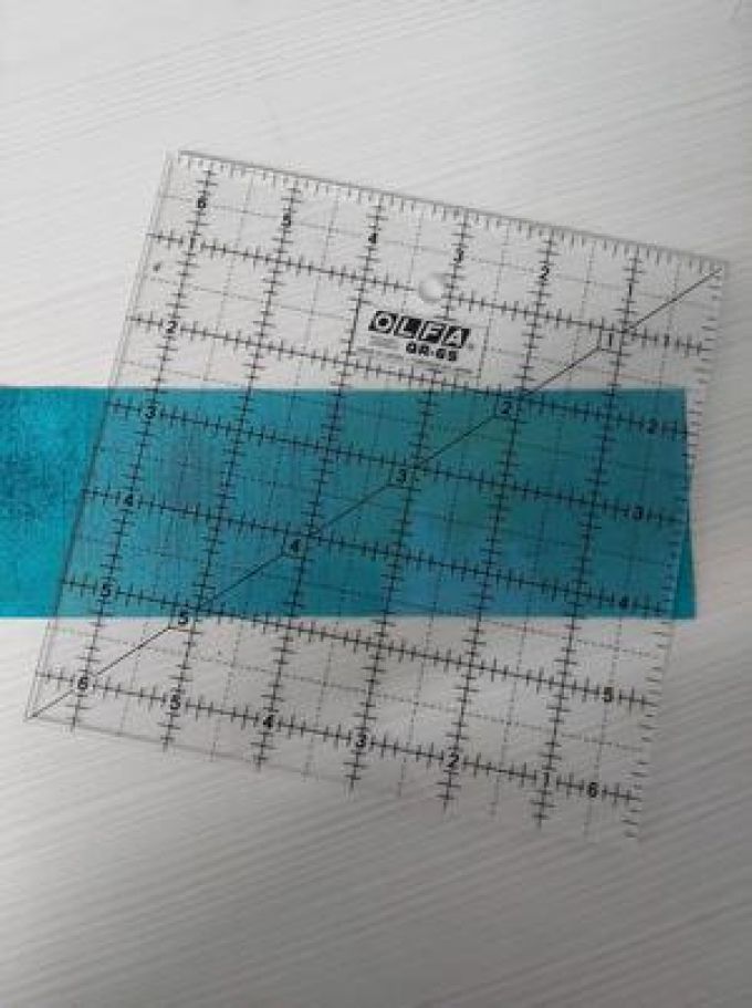 Frosted ruler 6,5" per 6,5" Olfa