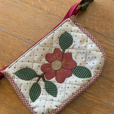 La pochette a 3 tasche 3