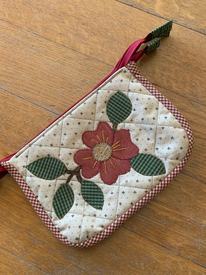 La pochette a 3 tasche 3